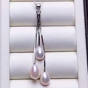Sterling silver freshwater pearl necklace